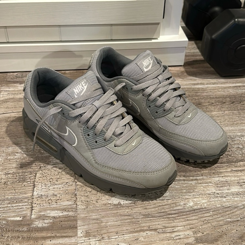 Men’s Nike Air Max 90